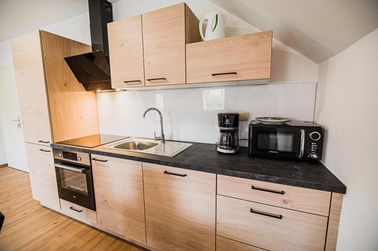 Mojcin Pisker Apartment House Kranj Exterior foto